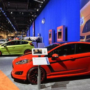 03-ford-fiesta-st-sema-2013-1.jpg